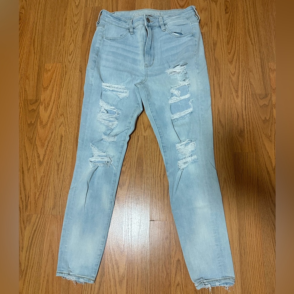 American Eagle Next Level Stretch Light Blue High Rise Distressed Jeans size 8R